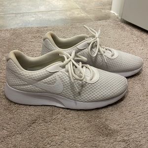 White Nike Tanjun Sneakers